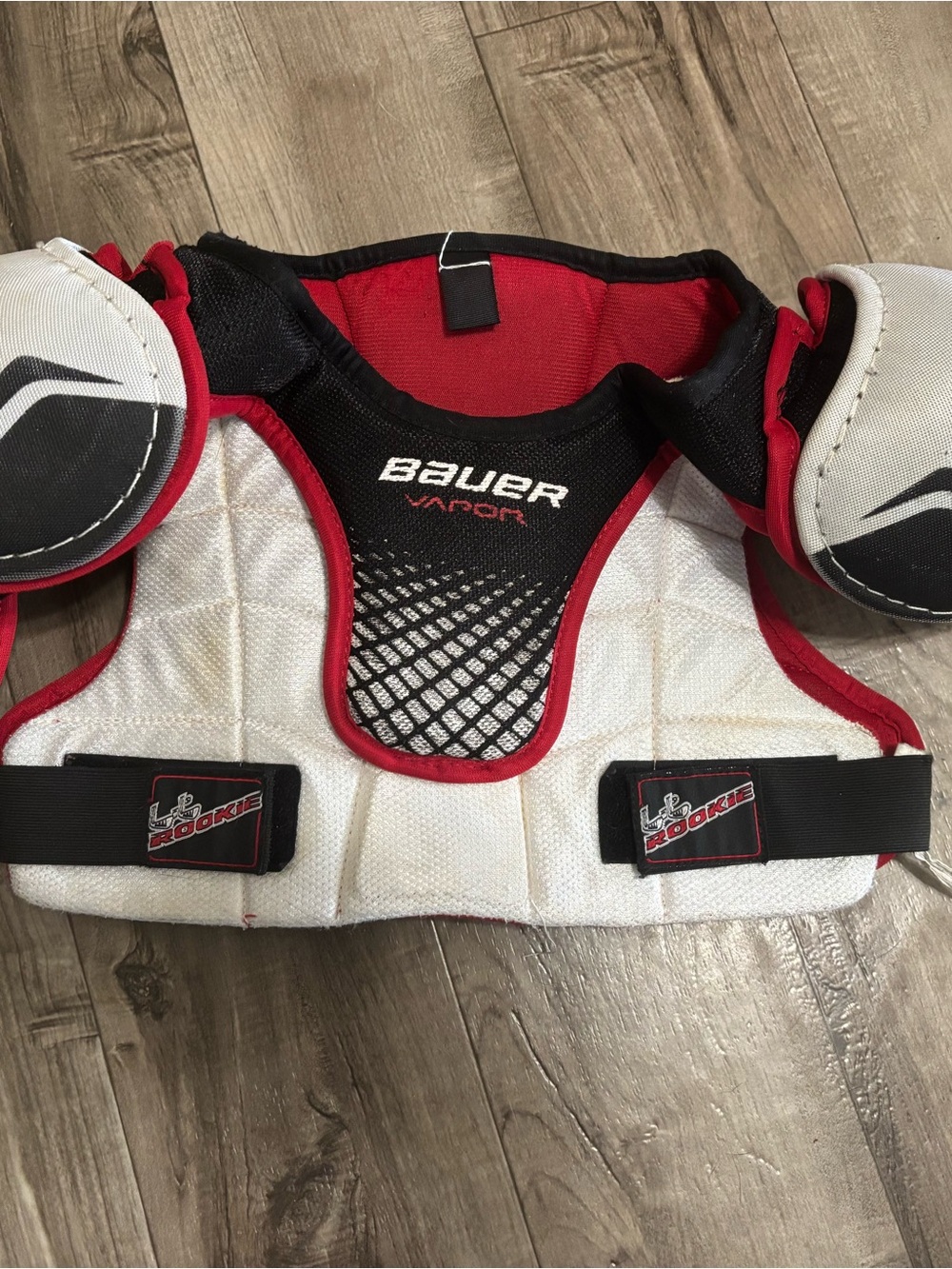 Bauer Vapor Youth Hockey Shoulder Pads - White/Red/Black
